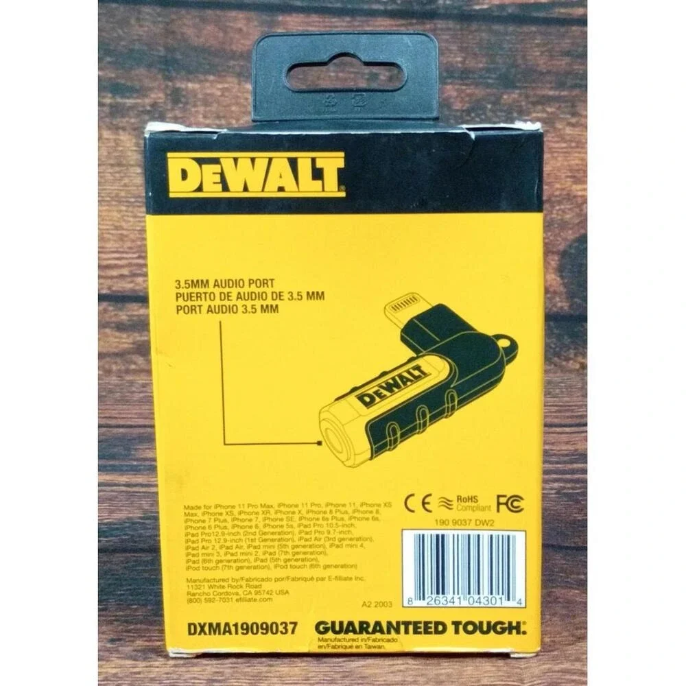 DeWalt 3.5mm Audio‎ Adapter for Lightning Devices